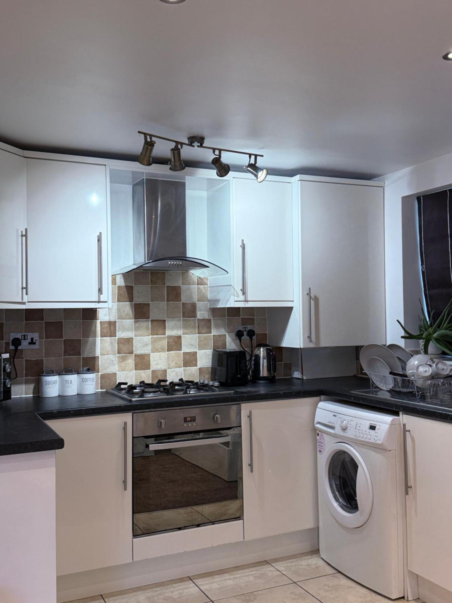 Cosy Guest Suite, West London Hounslow Extérieur photo