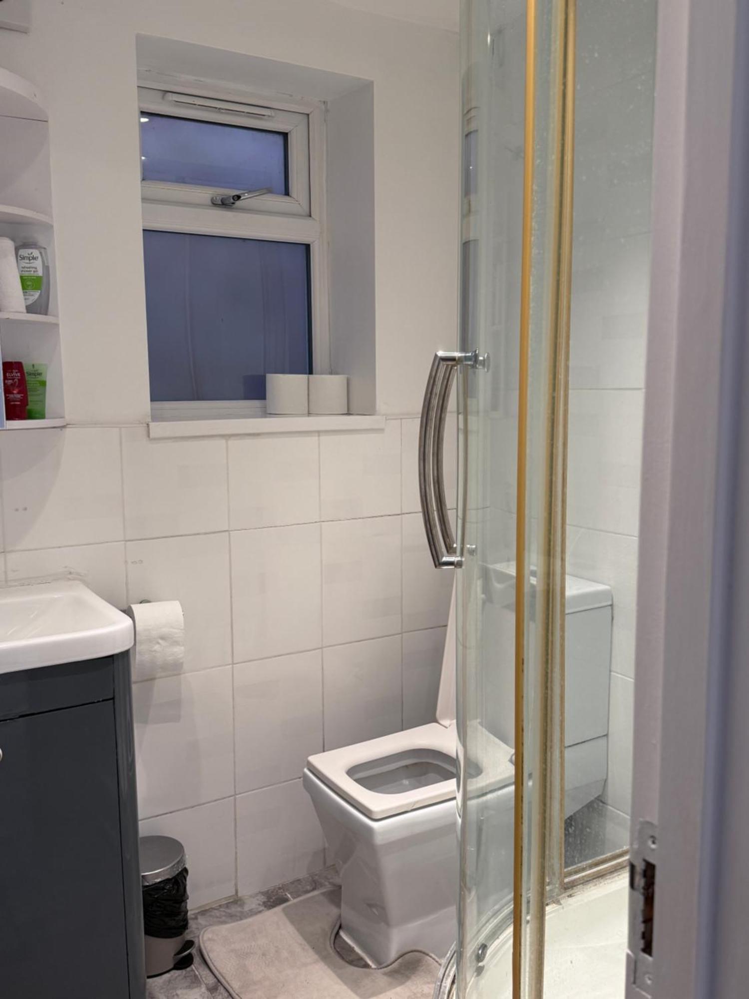 Cosy Guest Suite, West London Hounslow Extérieur photo